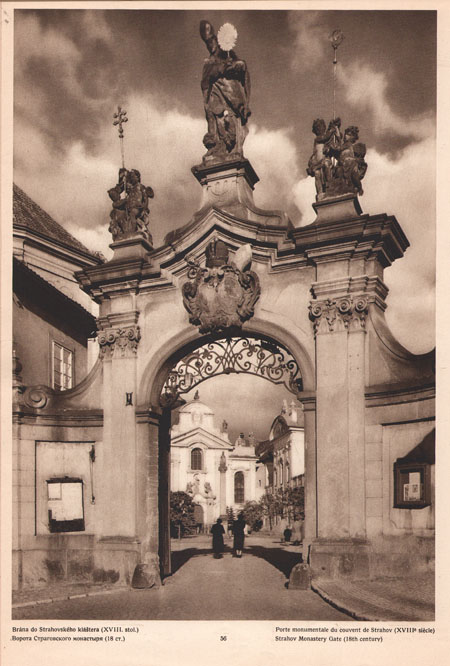 Praha ve fotografii Антикварное издание Сохранность: Хорошая Издательство: Orbis Verlag, 1951 г Суперобложка, 216 стр инфо 9170b.